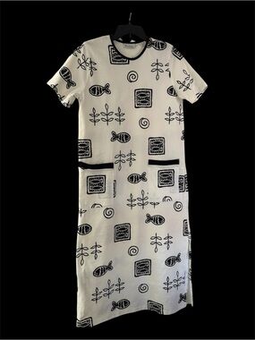 Fine Line Black & Cream Patterned Short-Sleeve Maxi Dress Size:M
